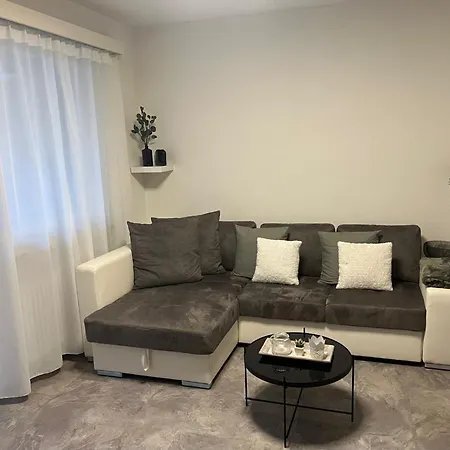 Di Martino * أسكونا